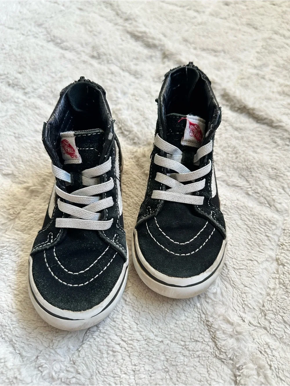 Vans | Black and White Toddler Sk8-Hi Zip Shoes | Size 9.0